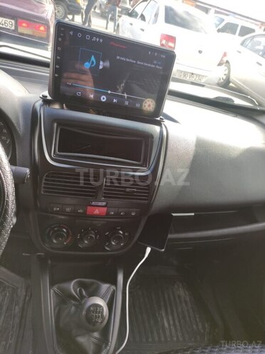 Fiat Doblo 2011, 333,572 km - 1.6 l - Ağsu