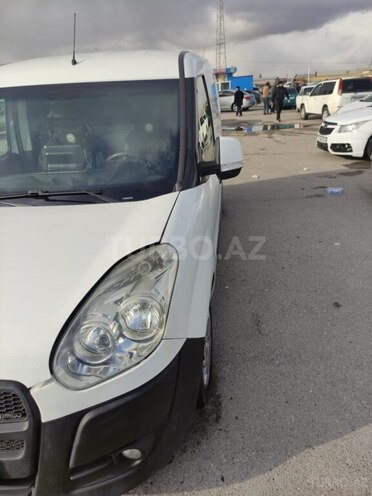 Fiat Doblo 2011, 333,572 km - 1.6 l - Ağsu