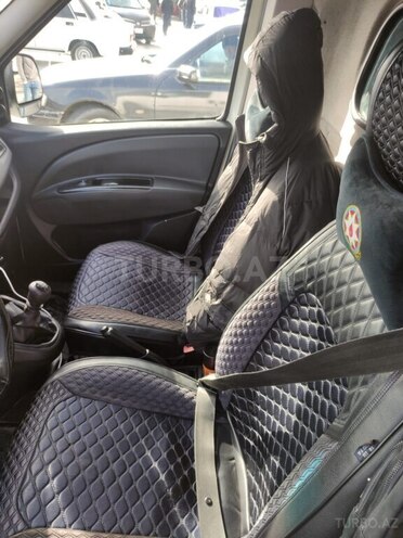 Fiat Doblo 2011, 333,572 km - 1.6 l - Ağsu