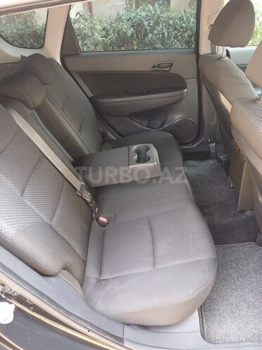 Hyundai i30 2010, 121,000 km - 1.4 l - Naftalan