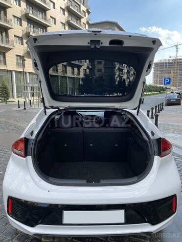 Hyundai IONIQ 2017, 52,000 km - 1.6 l - Bakı
