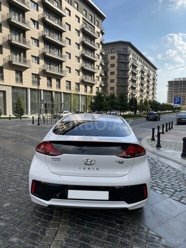 Hyundai IONIQ 2017, 52,000 km - 1.6 l - Bakı