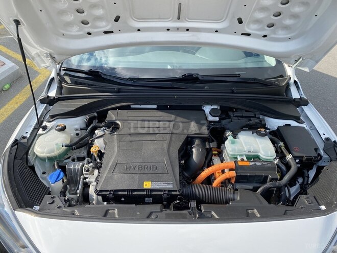 Hyundai IONIQ 2017, 52,000 km - 1.6 l - Bakı