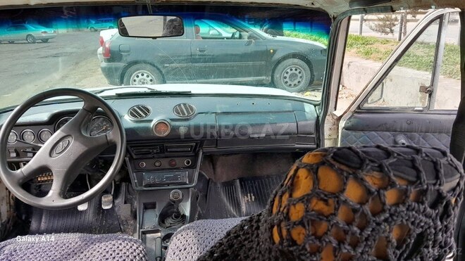 LADA (VAZ) 2106 1993, 99,000 km - 1.6 l - Yevlax