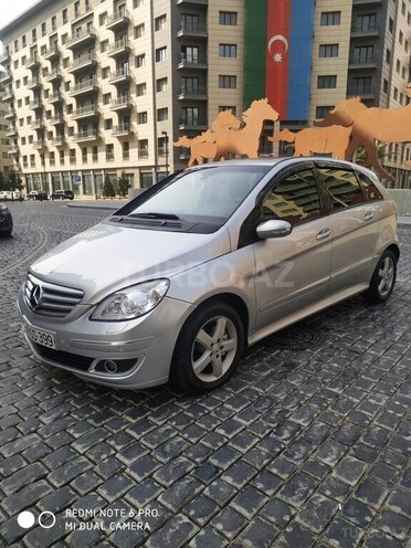 Mercedes B 200 2005, 338,000 km - 2.0 l - Bakı