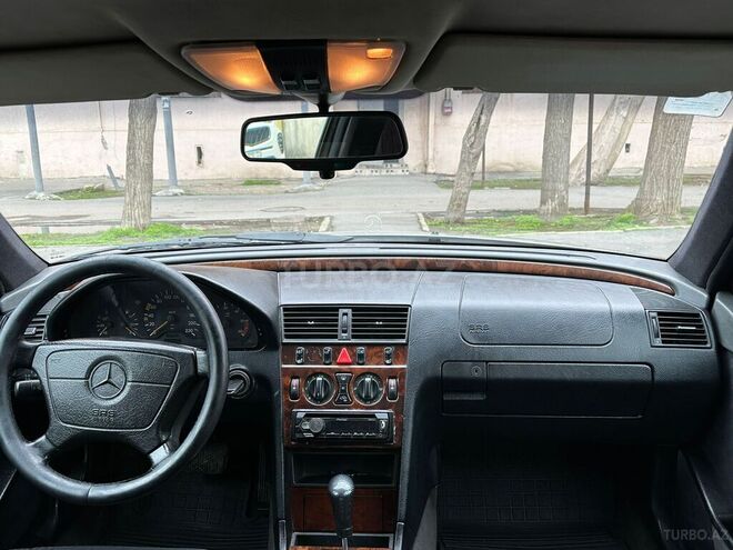 Mercedes C 250 1996, 335,000 km - 2.5 л - Bakı