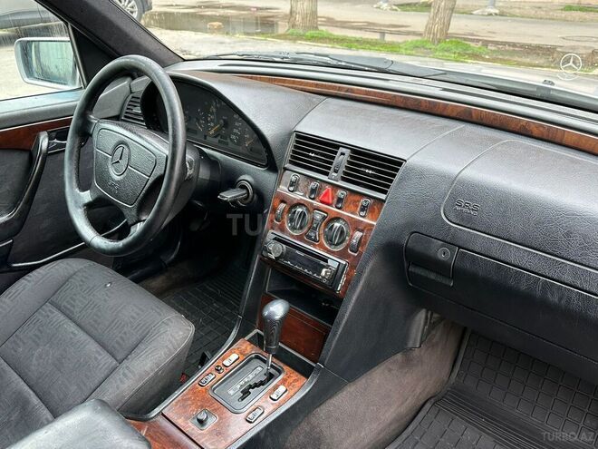 Mercedes C 250 1996, 335,000 km - 2.5 л - Bakı