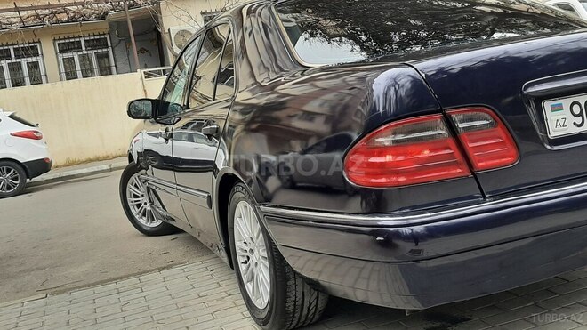 Mercedes E 230 1997, 385,269 km - 2.3 l - Bakı