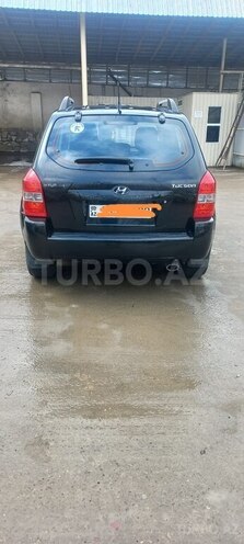 Hyundai Tucson 2007, 232,000 km - 2.0 l - Qusar