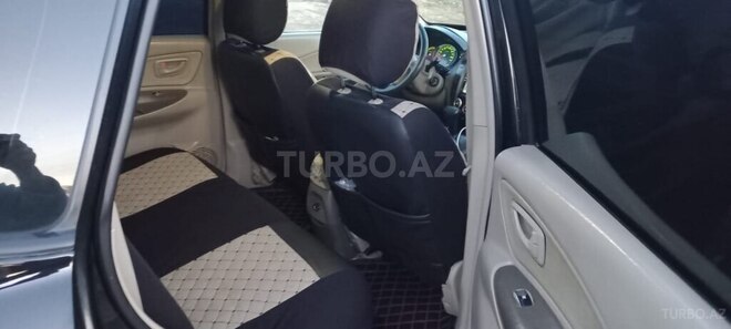 Hyundai Tucson 2007, 232,000 km - 2.0 l - Qusar