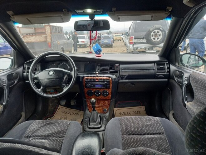 Opel Vectra 1996, 390,000 km - 2.0 l - Qazax