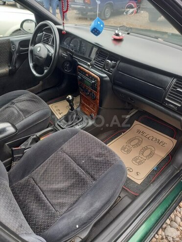 Opel Vectra 1996, 390,000 km - 2.0 l - Qazax