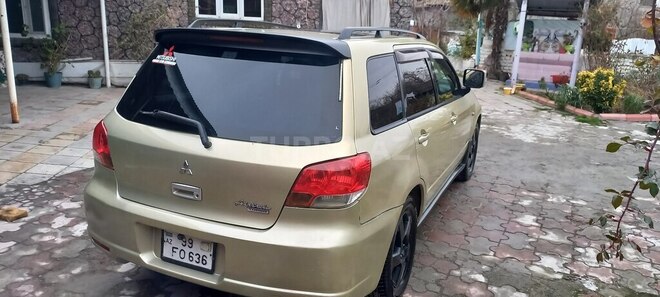 Mitsubishi Airtrek 2002, 200,000 km - 2.0 л - Ağdaş