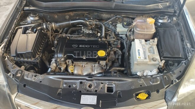 Opel Astra 2009, 170,250 km - 1.4 l - Gəncə