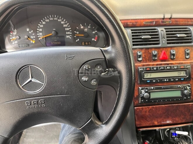 Mercedes E 220 1999, 370,000 km - 2.2 l - Bakı