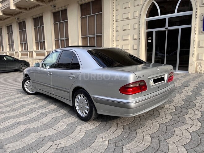 Mercedes E 220 1999, 370,000 km - 2.2 l - Bakı