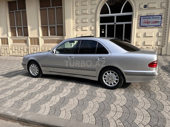 Mercedes E 220 1999, 370,000 km - 2.2 l - Bakı