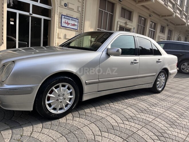 Mercedes E 220 1999, 370,000 km - 2.2 l - Bakı