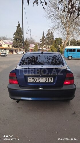 Opel Vectra 1996, 534,450 km - 1.8 l - Qazax