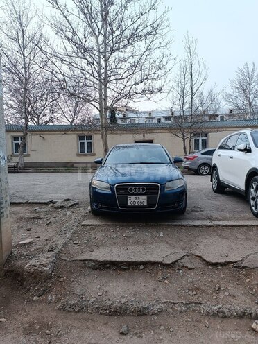 Audi A4 2004, 289,682 km - 2.0 l - Gəncə