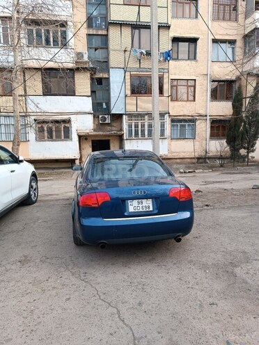 Audi A4 2004, 289,682 km - 2.0 l - Gəncə