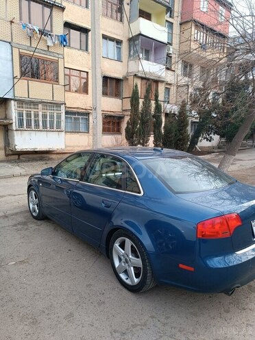 Audi A4 2004, 289,682 km - 2.0 l - Gəncə
