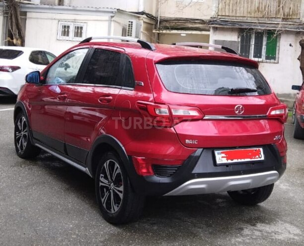 Baic  2017, 125,000 km - 1.5 l - Bakı
