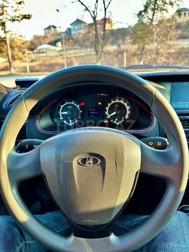 LADA (VAZ) Priora 2017, 86,000 km - 1.6 l - Quba