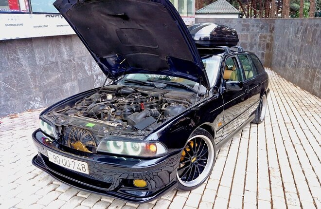 BMW 525 2000, 280,500 km - 2.5 l - Bakı