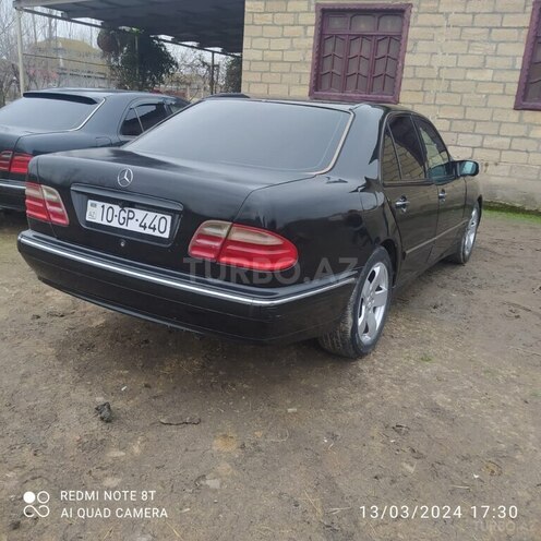 Mercedes E 240 2000, 250,000 km - 2.4 l - Şirvan