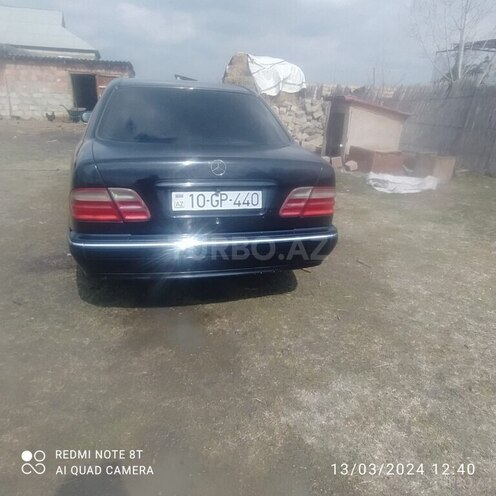 Mercedes E 240 2000, 250,000 km - 2.4 l - Şirvan