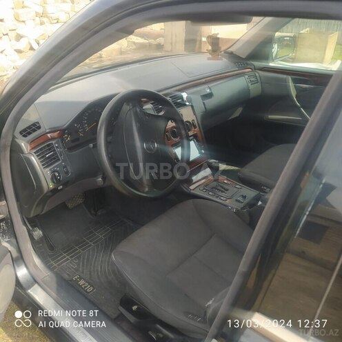 Mercedes E 240 2000, 250,000 km - 2.4 l - Şirvan