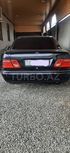 Mercedes E 220 1999, 338,353 km - 2.2 l - Bakı