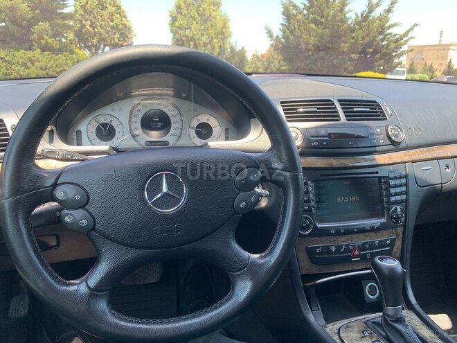 Mercedes E 220 2006, 330,000 km - 2.2 л - Bakı