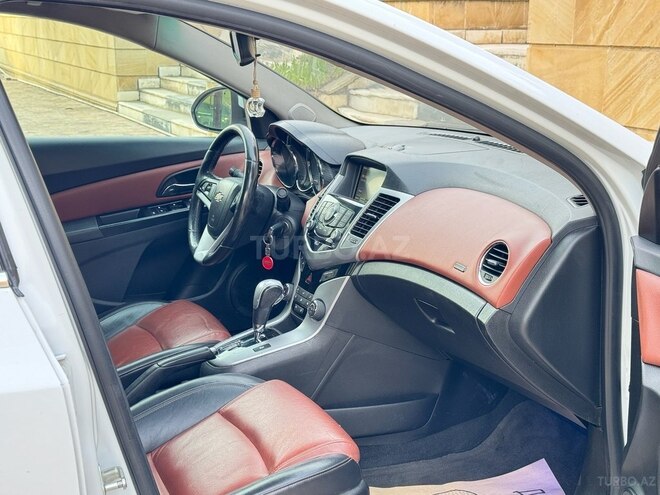 Chevrolet Cruze 2014, 135,000 km - 1.4 л - Gəncə