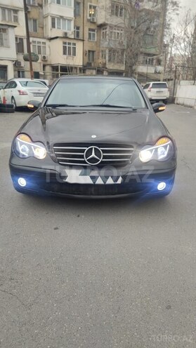 Mercedes C 200 2001, 320,000 km - 2.0 л - Bakı