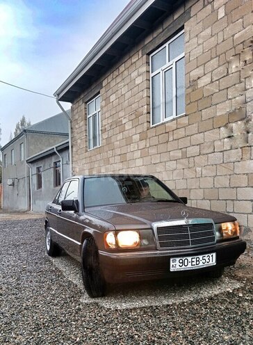 Mercedes 190 1992, 535,000 km - 2.0 l - Şəmkir