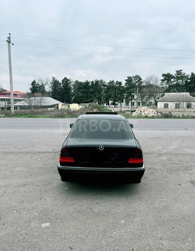 Mercedes C 230 1999, 358,986 km - 2.3 л - İmişli