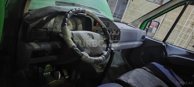 Mercedes Sprinter 313 1996, 559,856 km - 2.3 l - Şirvan
