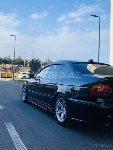 BMW 528 2000, 260,000 km - 2.8 л - Bakı