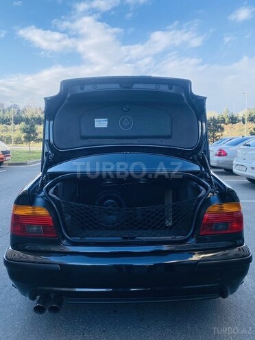 BMW 528 2000, 260,000 km - 2.8 л - Bakı