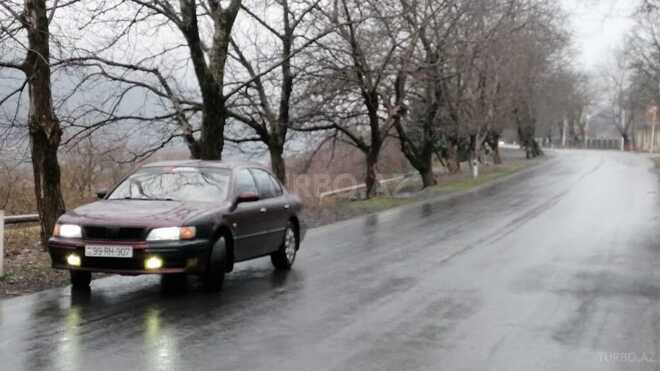 Nissan Maxima 1998, 400,000 km - 3.0 l - Qax