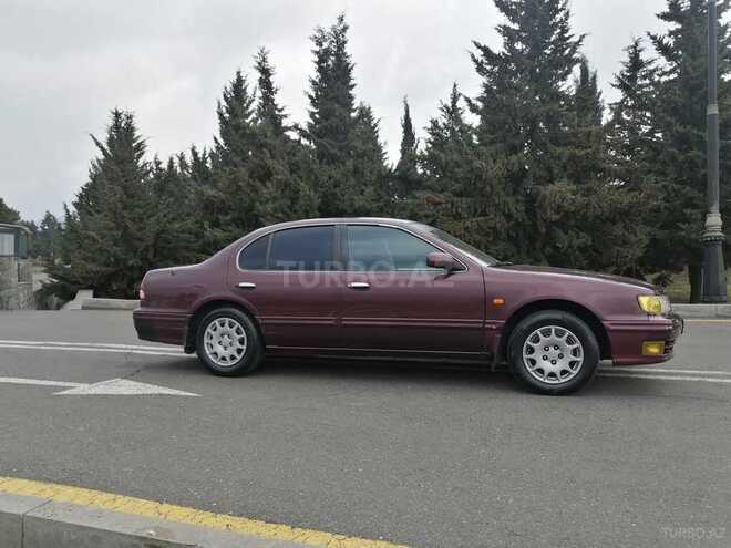 Nissan Maxima 1998, 400,000 km - 3.0 l - Qax