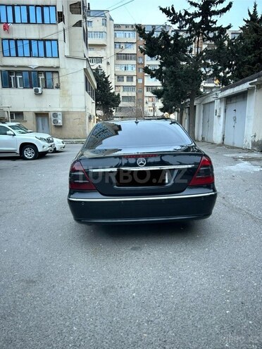 Mercedes E 220 2004, 320,000 km - 2.2 л - Bakı