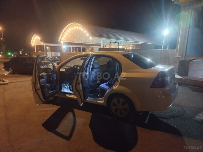 Chevrolet Aveo 2011, 301,890 km - 1.2 l - Zaqatala