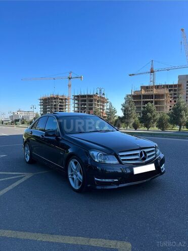 Mercedes C 250 2011, 211,000 km - 1.8 l - Bakı