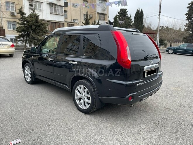 Nissan X-Trail 2013, 180,000 km - 2.5 l - Bakı