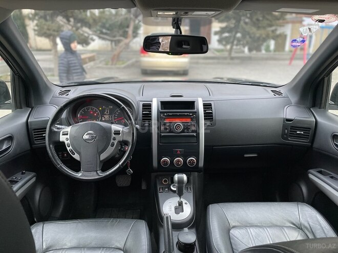 Nissan X-Trail 2013, 180,000 km - 2.5 l - Bakı