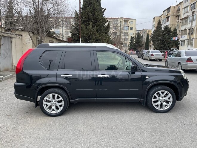 Nissan X-Trail 2013, 180,000 km - 2.5 l - Bakı