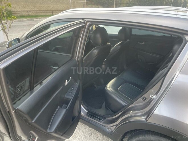 Kia Sportage 2011, 240,000 km - 2.0 l - Bakı